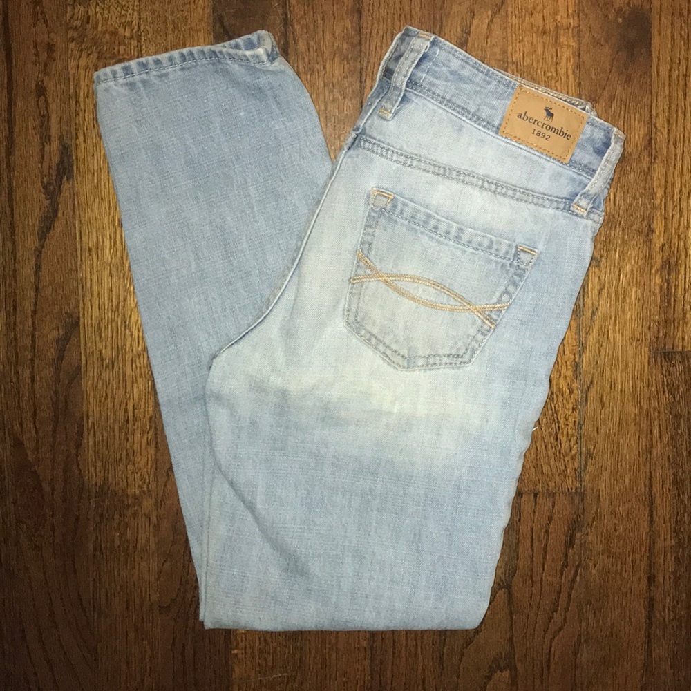 Light Wash Abercrombie Kids Girlfriend Jeans